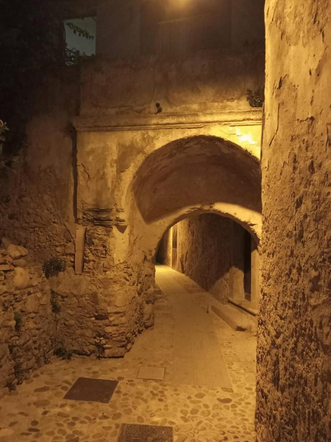 Le Terrazze Di Martina Nicotera Exterior foto
